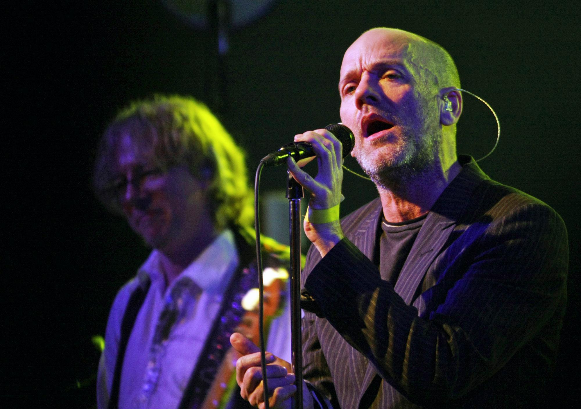 Concierto de REM en HD GRATIS (Live in Glastonbury) »