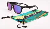 3.000 Gafas de sol Flamingo con los requetemartes de Yoigo