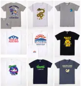 6 Camisetas a elegir (con calcetines GRATIS) 6 Camisetas a elegir (con calcetines GRATIS)