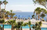 Ibiza con ferry y coche incluido en hotel 4★ todo incluido en Es Canar con vistas al mar