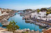 Menorca desde 3 noches con ferry + coche + hotel 4★ y media pensión desde Barcelona