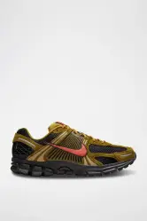 Nike Zoom Vomero 5 Premium de nobuk