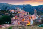 TERUEL Parador 4★ + Visita Guiada Albarracín