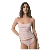Conjunto de tanga y camiseta