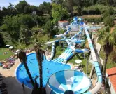 Hotel 4★ en Lloret de Mar con toboganes y desayuno desde 2 noches