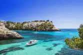 Ibiza Hotel 3★ + Ferry y coche Todo incluido