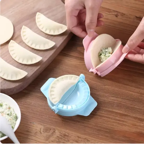 Molde de plástico para hacer empanadillas Molde de plástico para hacer empanadillas