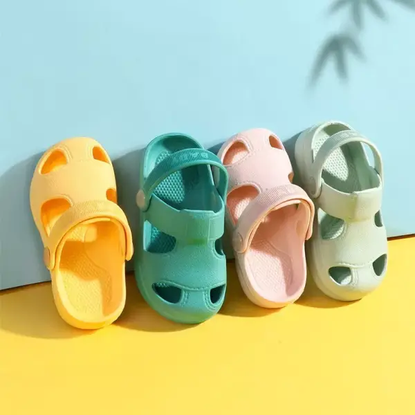 Zapatos con agujeros para Bebés Zapatos con agujeros para Bebés