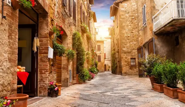 Vuelos a La Toscana por menos de 15€ Vuelos a La Toscana por menos de 15€