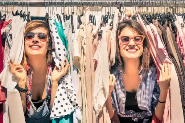 Selección de ropa y complementos por menos de 4€ Selección de ropa y complementos por menos de 4€