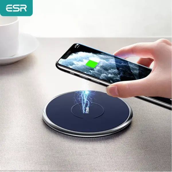 Cargador inalámbrico 15W Qi ESR Cargador inalámbrico 15W Qi ESR