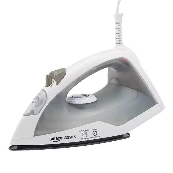 Plancha de vapor con suela de teflón Amazon Basics 1200 W Plancha de vapor con suela de teflón Amazon Basics 1200 W