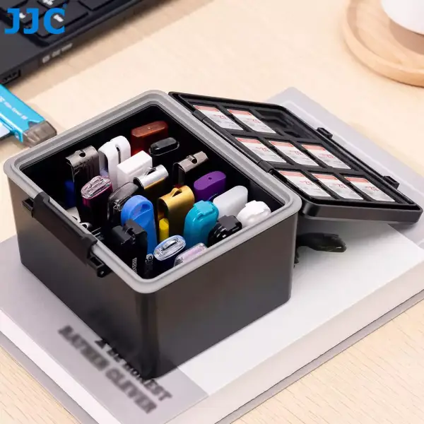 Caja para almacenamiento de 24 USB's Caja para almacenamiento de 24 USB's