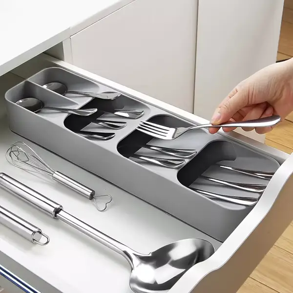 Caja de almacenamiento multifuncional para cubiertos Caja de almacenamiento multifuncional para cubiertos