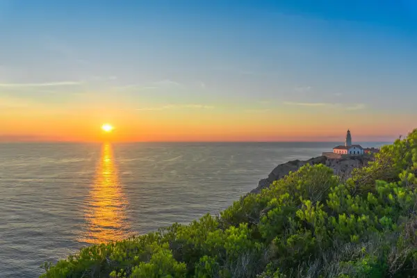 Mallorca TODO INCLUIDO + Ferry + Hotel 3⭐️ Mallorca TODO INCLUIDO + Ferry + Hotel 3⭐️