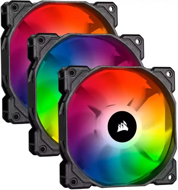 Tres ventiladores Corsair iCUE SP120 RGB PRO Tres ventiladores Corsair iCUE SP120 RGB PRO