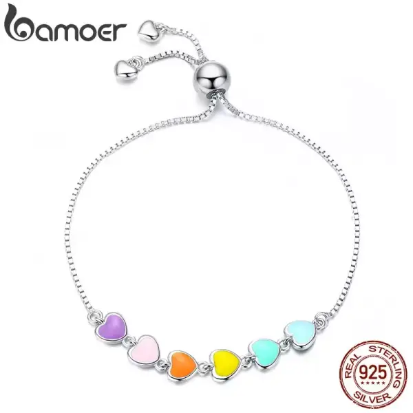 Brazalete de plata con corazones Brazalete de plata con corazones