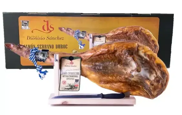 Jamón Serrano ETG Duroc Dionisio Sánchez 8-8,5kg + Jamonero + Cuchillo Jamón Serrano ETG Duroc Dionisio Sánchez 8-8,5kg + Jamonero + Cuchillo