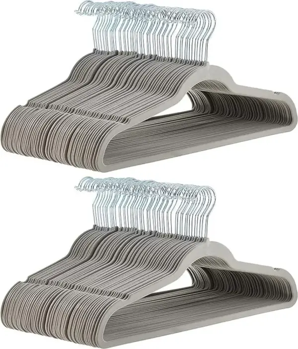 Pack 100 Perchas Amazon Basics Terciopelo Gris Pack 100 Perchas Amazon Basics Terciopelo Gris