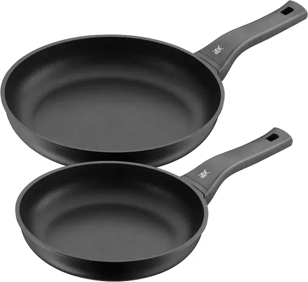 Set de 2 sartenes de aluminio de 24 y 28 cm Set de 2 sartenes de aluminio de 24 y 28 cm
