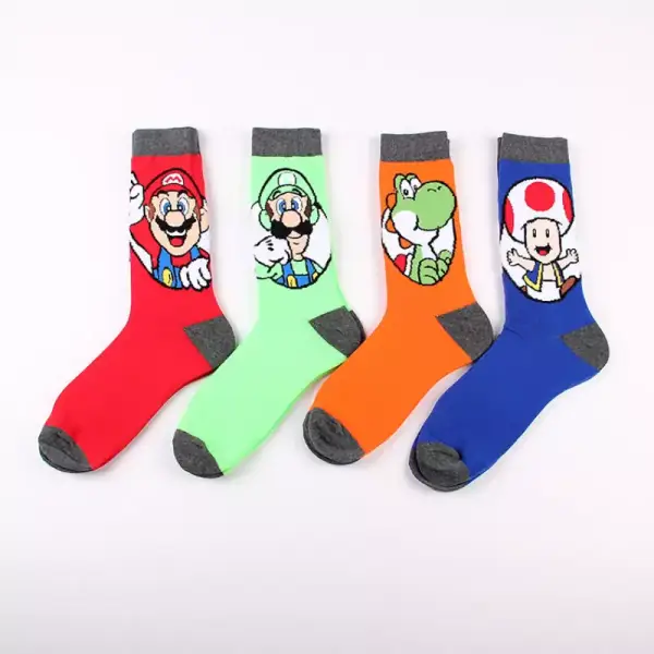 Calcetines con diseño de Mario Calcetines con diseño de Mario