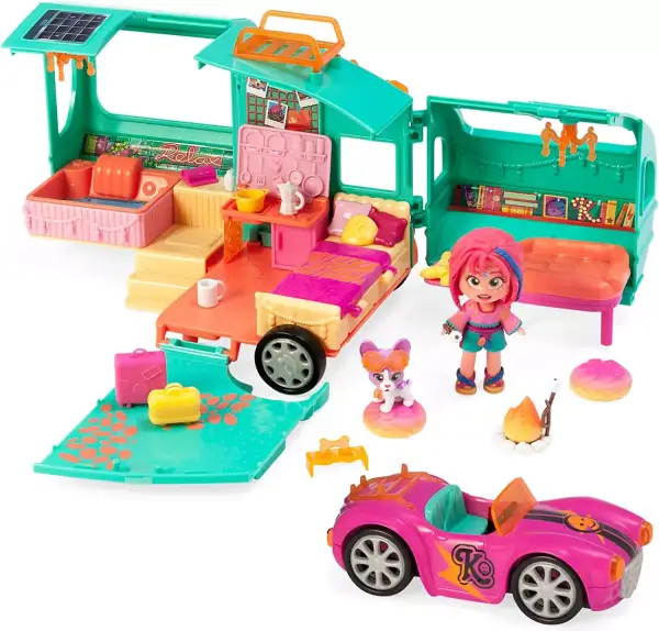 Caravana Mia's Kooky con muñeca y mascota, accesorios y coche. Caravana Mia's Kooky con muñeca y mascota, accesorios y coche.