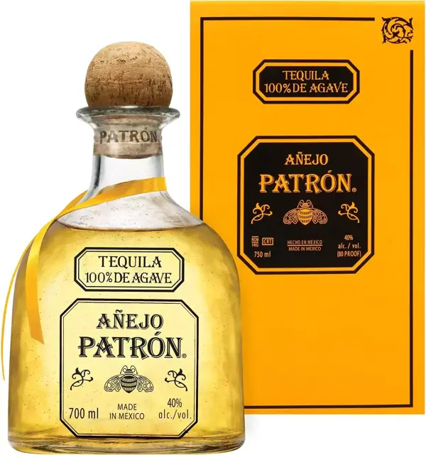 Tequila PATRÓN Añejo Premium: 100% agave azul Weber, barricas de roble por 12 meses, 40% ALC., 700 ml. Tequila PATRÓN Añejo Premium: 100% agave azul Weber, barricas de roble por 12 meses, 40% ALC., 700 ml.
