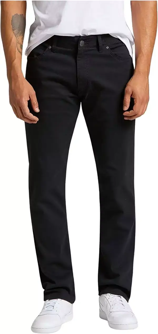 Jeans negros Lee Straight Fit Xm, talla 38W/36L. Jeans negros Lee Straight Fit Xm, talla 38W/36L.