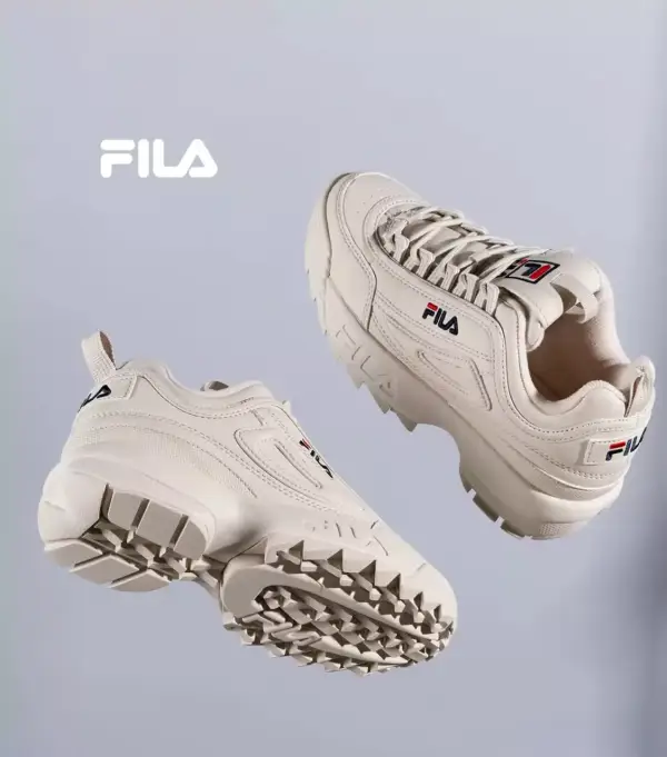 Descuentos en calzado, ropa, lencería y moda de playa Fila Descuentos en calzado, ropa, lencería y moda de playa Fila