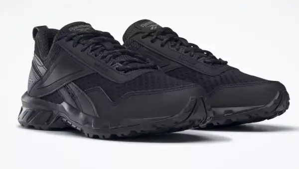 Zapatillas Reebok Strively Water-Repellent Zapatillas Reebok Strively Water-Repellent