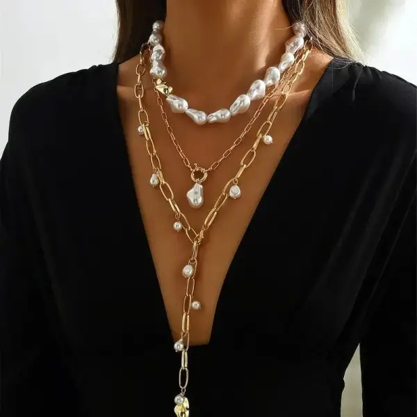 Collar De Perlas Con Borlas Collar De Perlas Con Borlas