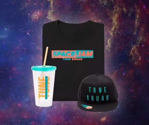 Pack Space Jam (camiseta, gorra y taza portátil) + Envío gratis Pack Space Jam (camiseta, gorra y taza portátil) + Envío gratis