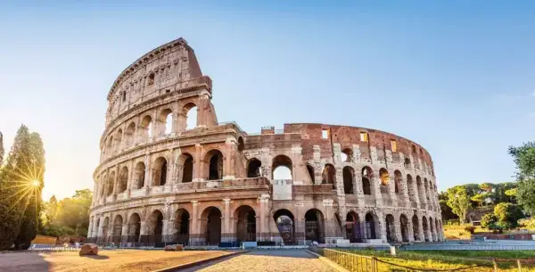 Roma + Vuelos + Hotel 4⭐️ Roma + Vuelos + Hotel 4⭐️