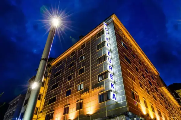 Puente de octubre en Andorra en Hotel 4 estrellas con desayuno y cancelación Puente de octubre en Andorra en Hotel 4 estrellas con desayuno y cancelación