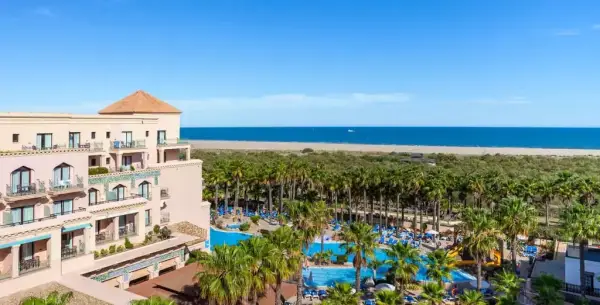 Isla Canela + Hotel 4⭐️ + Media Pensión Plus + 2x1 Isla Canela + Hotel 4⭐️ + Media Pensión Plus + 2x1