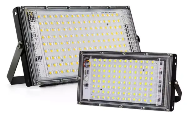 Foco LED solar para exteriores Foco LED solar para exteriores