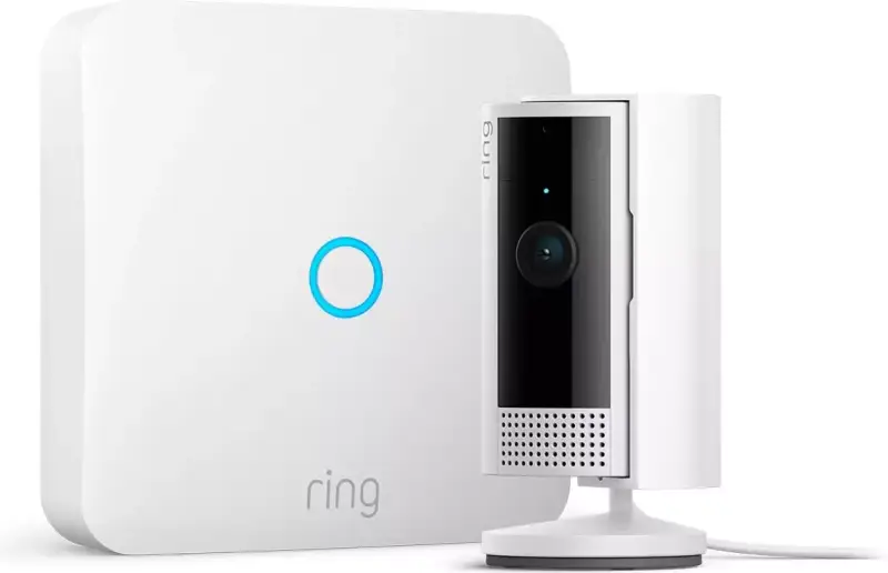 Ring Intercom + Ring Indoor Camera (2.ª gen.) Ring Intercom + Ring Indoor Camera (2.ª gen.)