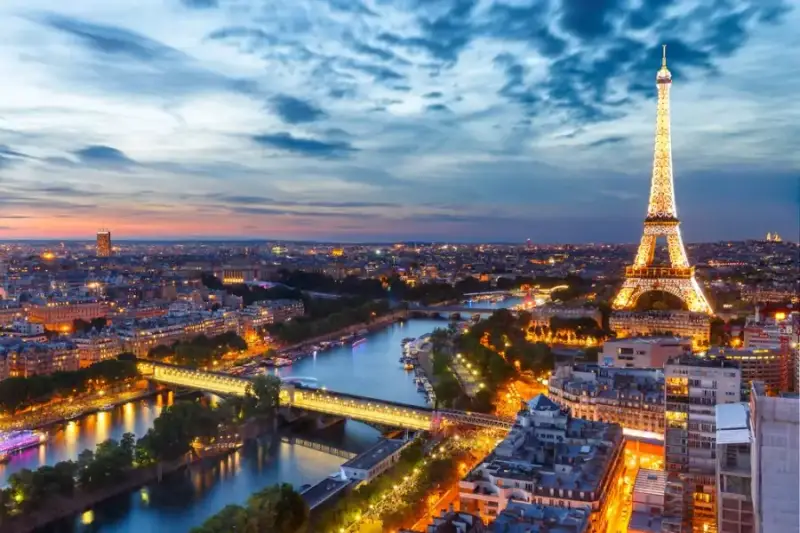 Viaje a París Viaje a París