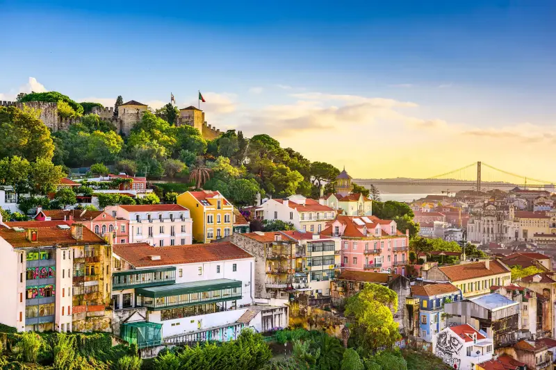 Vuelo + 2 noches en Hotel 3⭐️ en Lisboa Vuelo + 2 noches en Hotel 3⭐️ en Lisboa