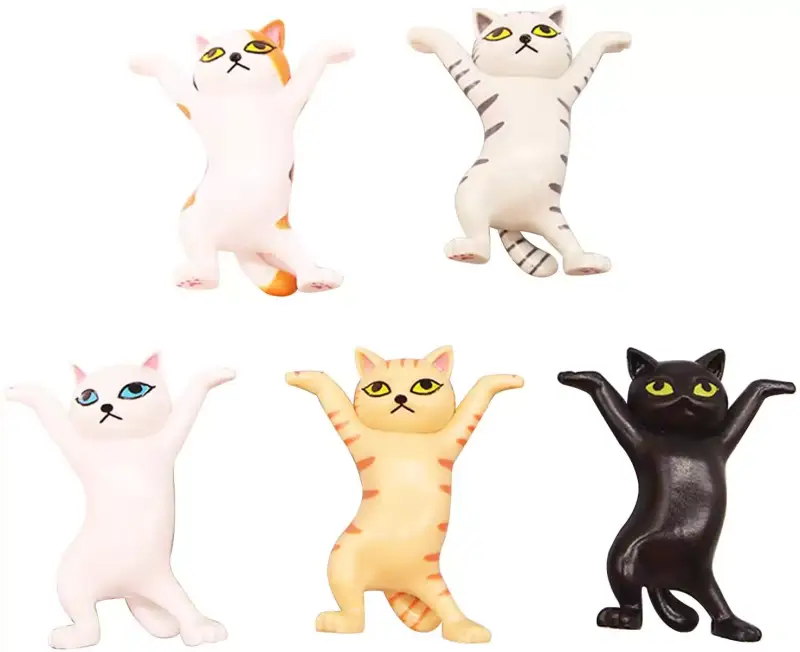 Set de 5 figuras de gatitos Set de 5 figuras de gatitos