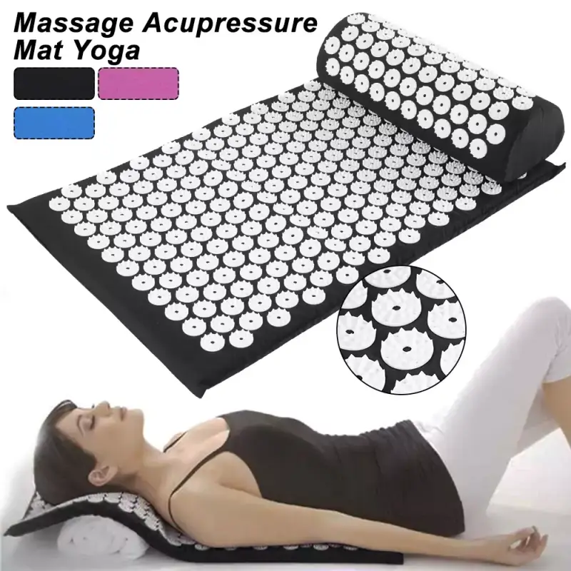 Esterilla y almohada para hacer yoga Esterilla y almohada para hacer yoga