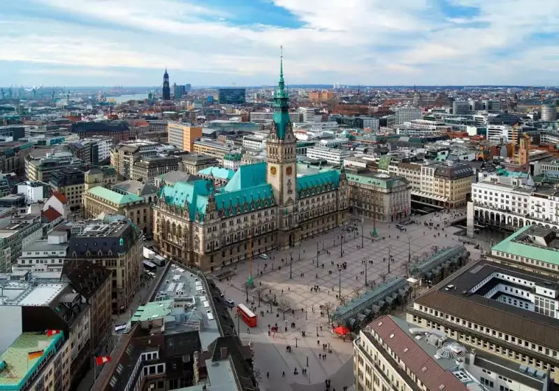 Puente octubre con vuelos directos a Hamburgo y 4 noches de hotel Puente octubre con vuelos directos a Hamburgo y 4 noches de hotel