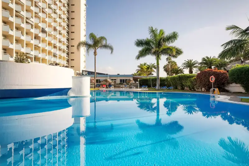 Resort 4 estrellas en Tenerife con desayuno en Agosto Resort 4 estrellas en Tenerife con desayuno en Agosto