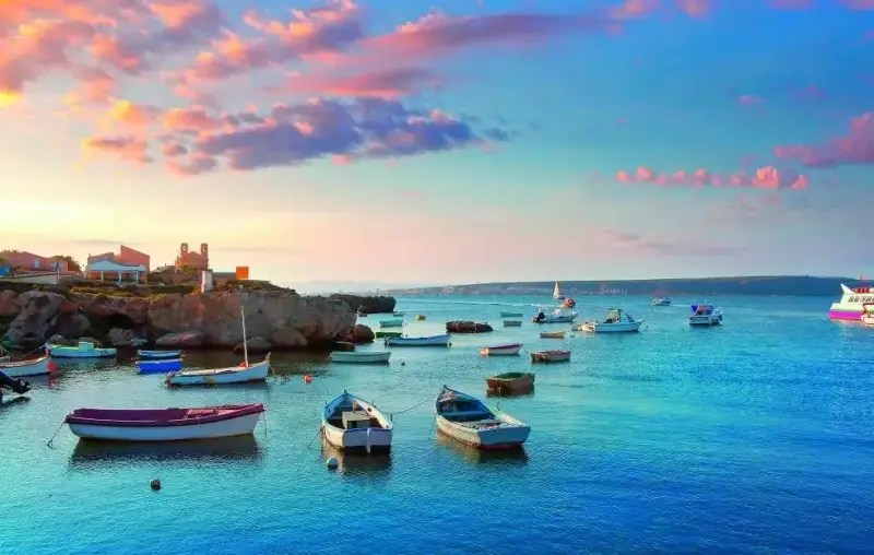 Desde 1 noche Hotel 3★ con desayuno + ferry a Tabarca Desde 1 noche Hotel 3★ con desayuno + ferry a Tabarca