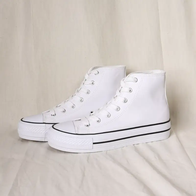 Zapatillas de lona con suela gruesa Hermera Zapatillas de lona con suela gruesa Hermera