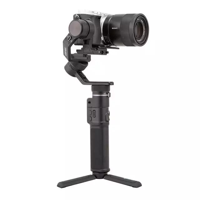Estabilizador G6 Max FeiyuTech de 3 ejes para cámara de acción Estabilizador G6 Max FeiyuTech de 3 ejes para cámara de acción