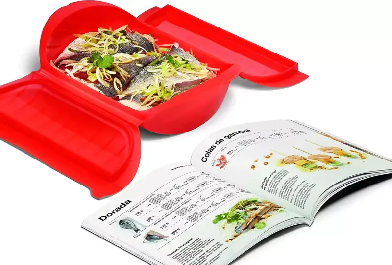 Kit Estuche de vapor Lékué + libro de recetas, 1400 ml, Silicona Kit Estuche de vapor Lékué + libro de recetas, 1400 ml, Silicona