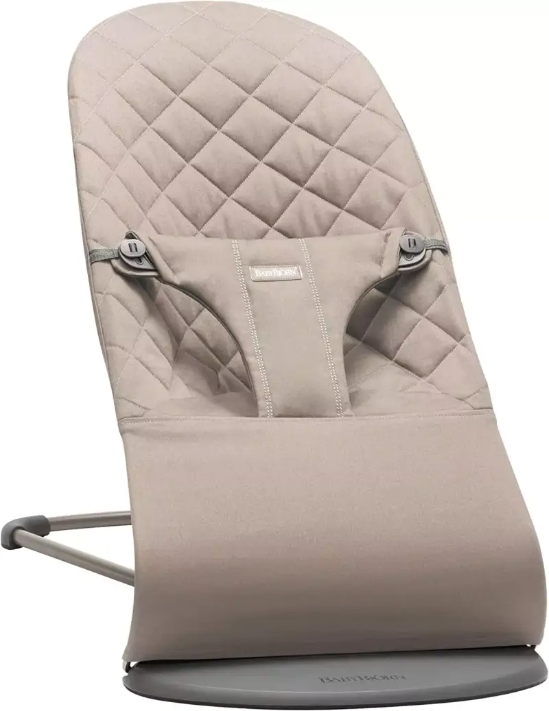 "Hamaca Bliss BabyBjörn de Algodón, Bastidor gris claro, Acolchado pétalo y Arena" "Hamaca Bliss BabyBjörn de Algodón, Bastidor gris claro, Acolchado pétalo y Arena"