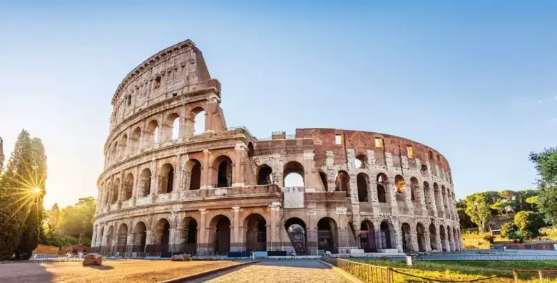 Roma + Vuelos + Hotel 4⭐️ Roma + Vuelos + Hotel 4⭐️