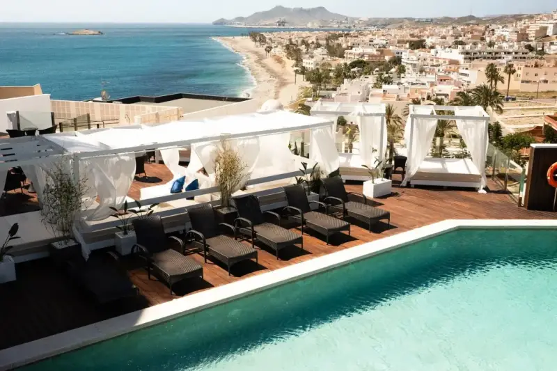 CABO DE GATA desde 1 noche Hotel 4★ desayuno incluido CABO DE GATA desde 1 noche Hotel 4★ desayuno incluido